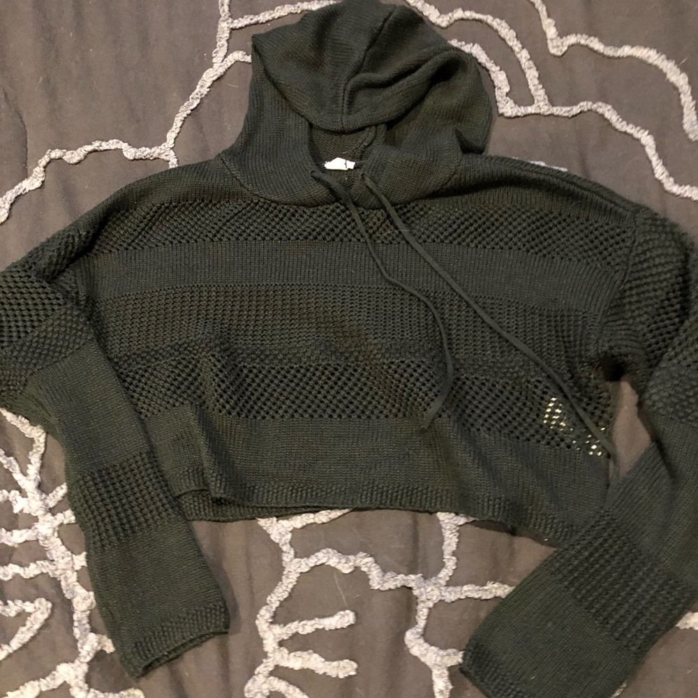 Cropped hoodie